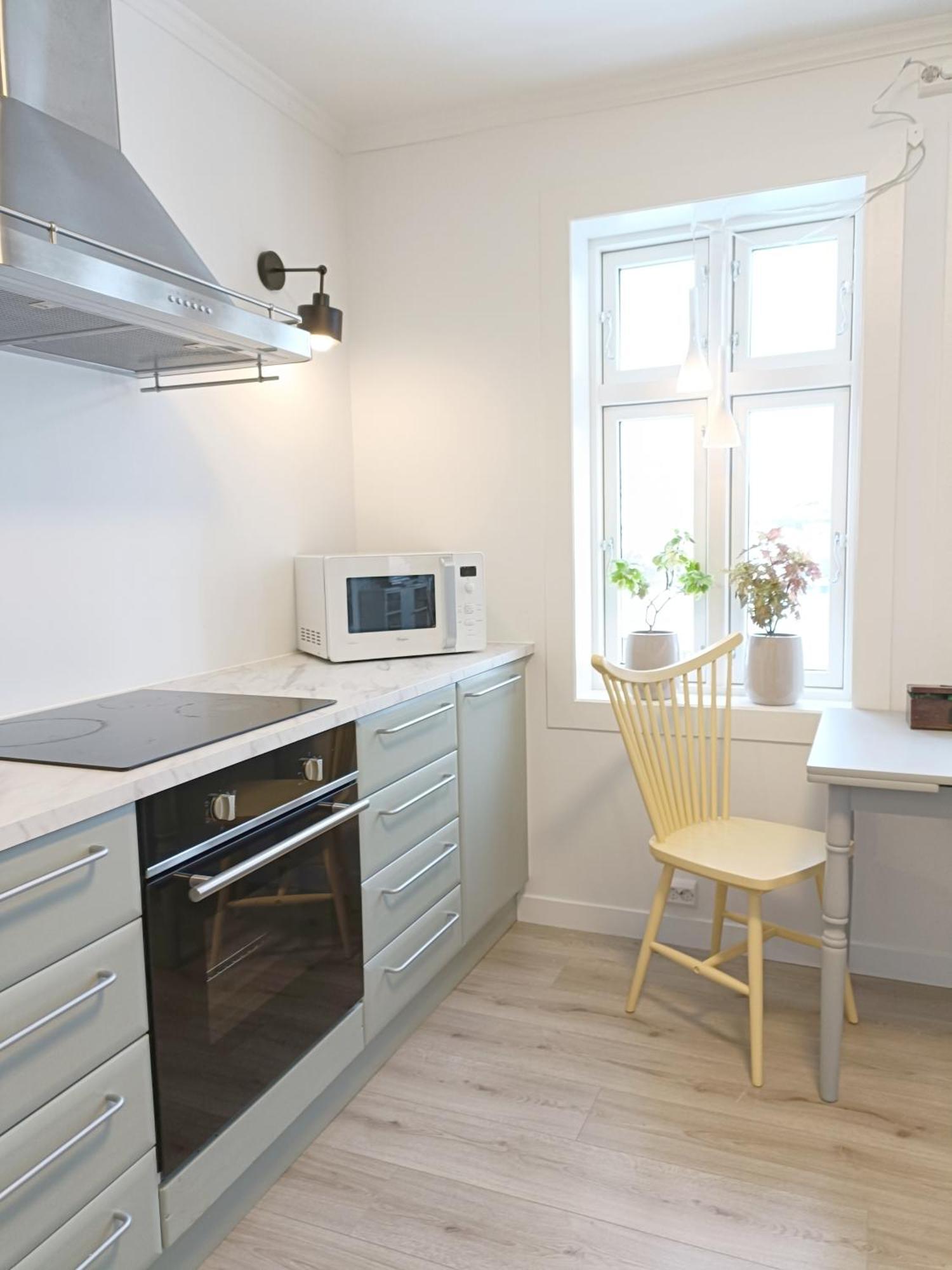 Charming House In Ulsteinvik With Free Parking Villa Kültér fotó